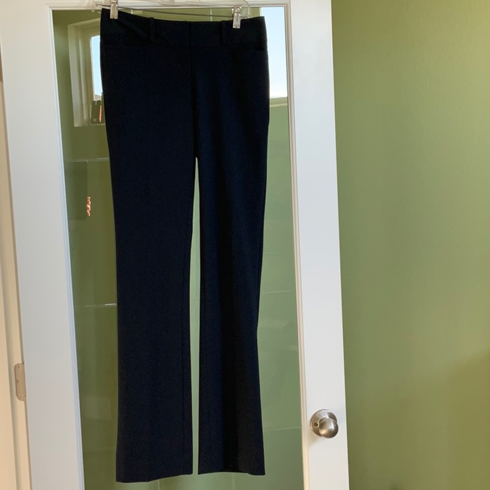 The Limited Drew Fit navy blue dress pants. Size 0 Long.